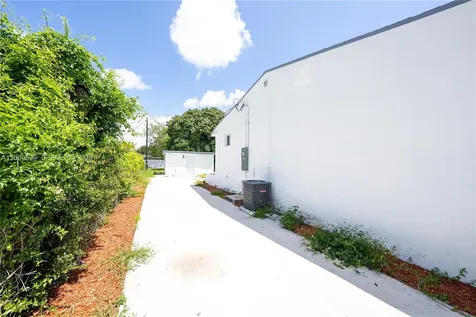 1221 NW 75th Street Miami FL 33147