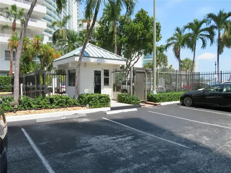 1408 Brickell Bay Drive Miami FL 33131