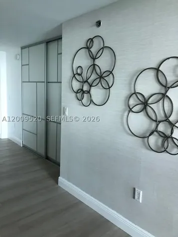 2641 N Flamingo Road Sunrise FL 33323