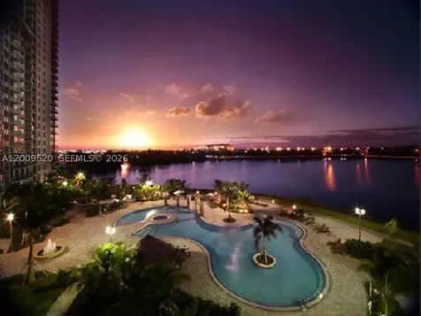 2641 N Flamingo Road Sunrise FL 33323