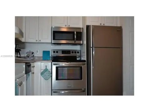 17100 N Bay Road Sunny Isles Beach FL 33160