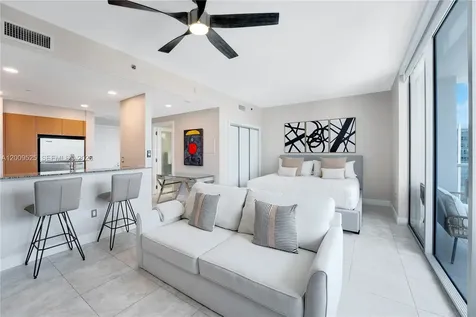 1060 Brickell Avenue Miami FL 33131