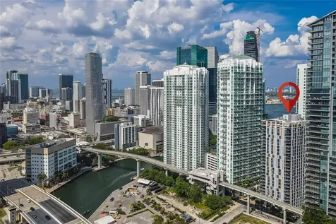 31 SE 6th Street Miami FL 33131