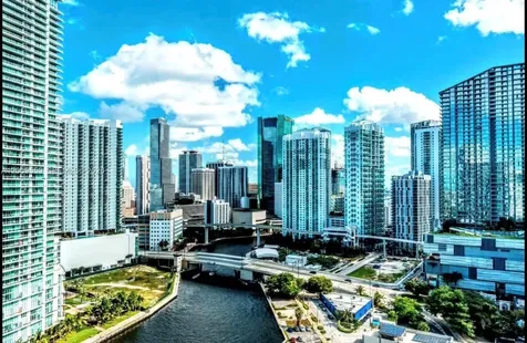 690 SW 1st Court Miami FL 33130