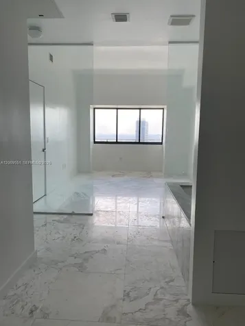480 NE 31st Street Miami FL 33137