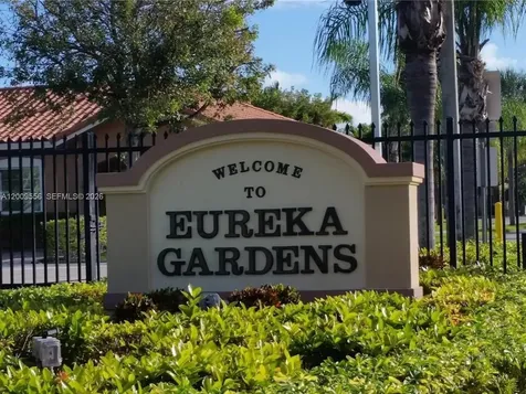 10924 SW 182nd Lane Miami FL 33157