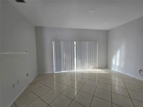 10924 SW 182nd Lane Miami FL 33157