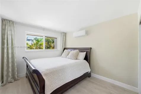 3819 170th Street North Miami Beach FL 33160