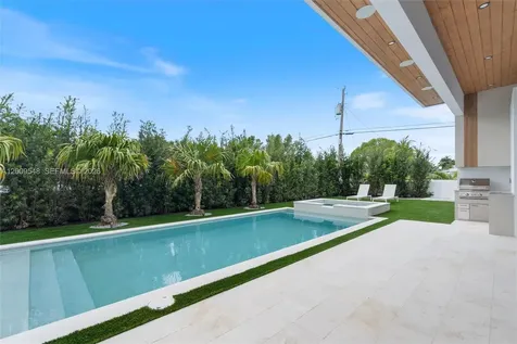201 NE 27th Drive Wilton Manors FL 33334