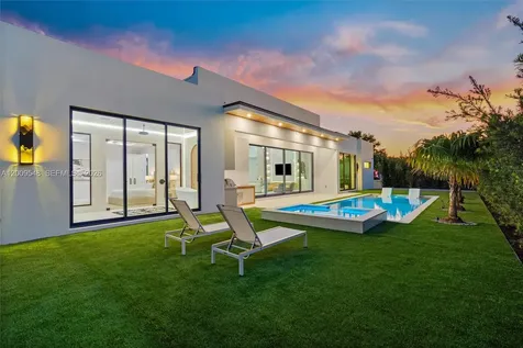 201 NE 27th Drive Wilton Manors FL 33334