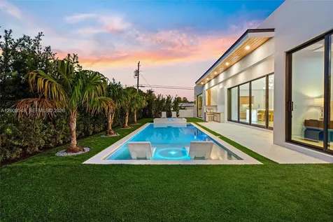 201 NE 27th Drive Wilton Manors FL 33334