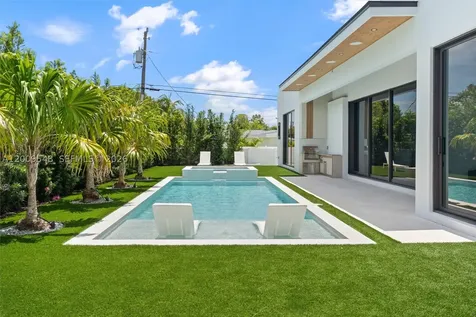 201 NE 27th Drive Wilton Manors FL 33334