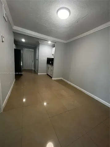 912 NW 55th Terrace Miami FL 33127