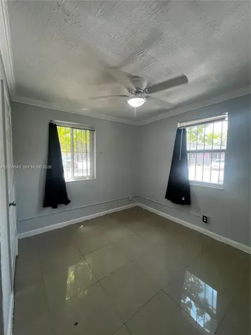 912 NW 55th Terrace Miami FL 33127
