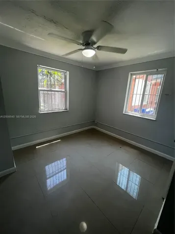 912 NW 55th Terrace Miami FL 33127