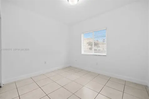 2461 W 78th Street Hialeah FL 33016