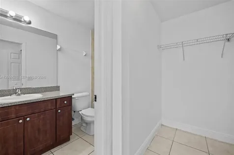 2461 W 78th Street Hialeah FL 33016