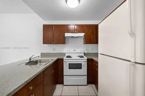 2461 W 78th Street Hialeah FL 33016