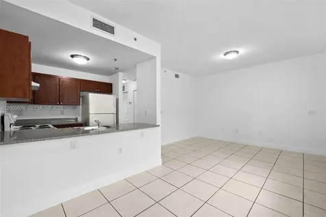 2461 W 78th Street Hialeah FL 33016