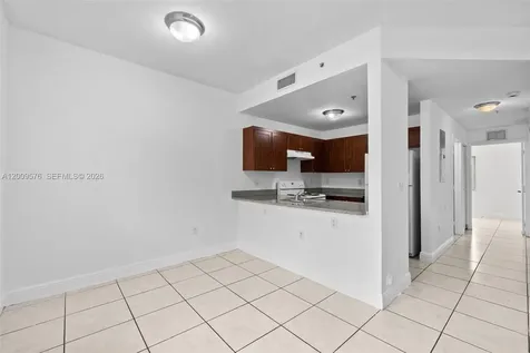 2461 W 78th Street Hialeah FL 33016