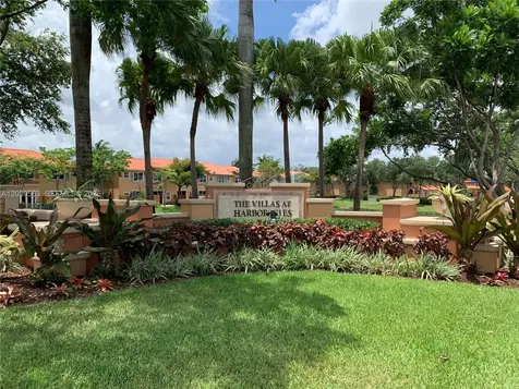 4944 Windward Way Dania Beach FL 33312