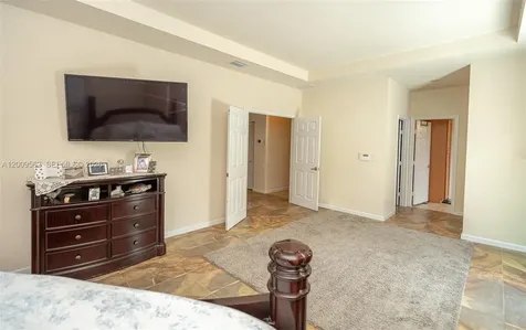 2604 NE 1st Street Homestead FL 33033