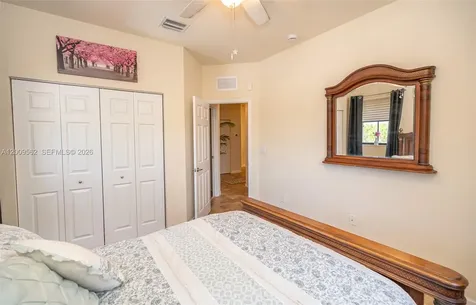 2604 NE 1st Street Homestead FL 33033