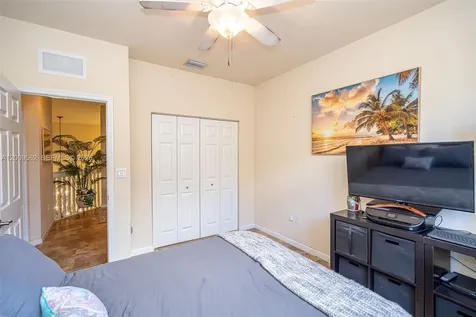 2604 NE 1st Street Homestead FL 33033