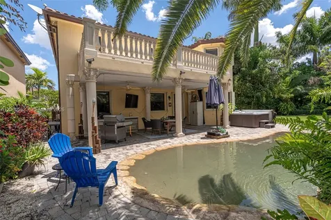 2604 NE 1st Street Homestead FL 33033