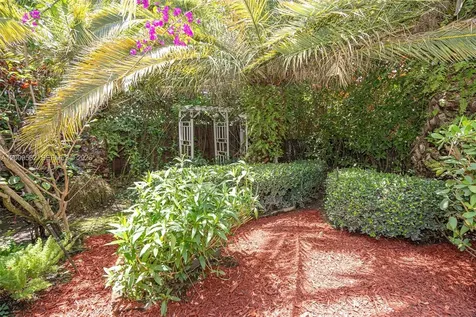 2604 NE 1st Street Homestead FL 33033