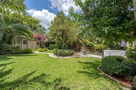 2604 NE 1st Street Homestead FL 33033