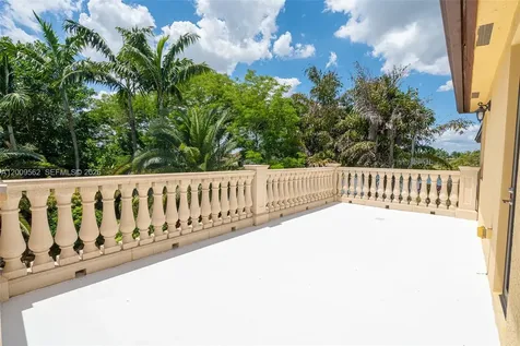 2604 NE 1st Street Homestead FL 33033