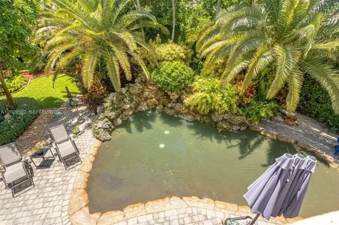2604 NE 1st Street Homestead FL 33033