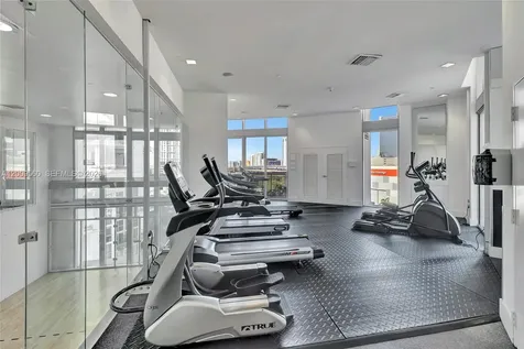 350 S Miami Avenue Miami FL 33130