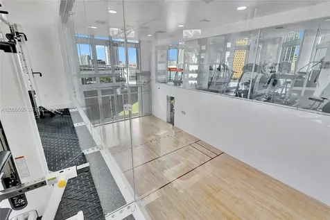 350 S Miami Avenue Miami FL 33130