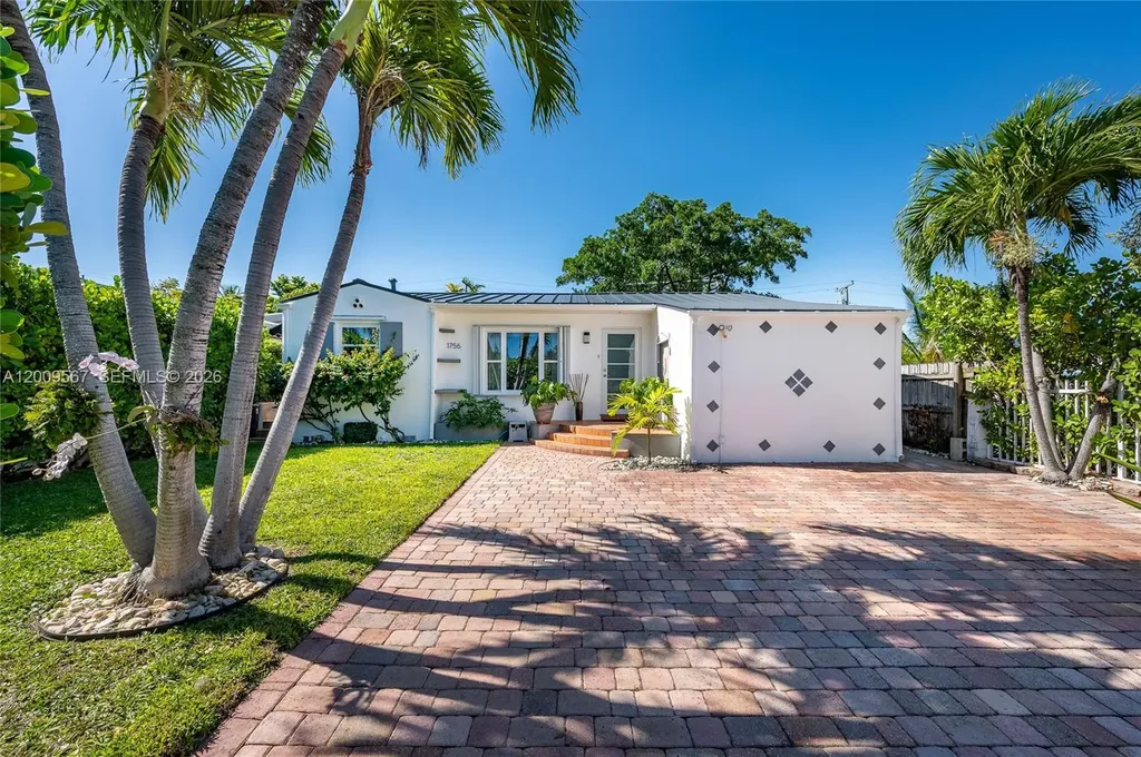 1756 71st Street Miami Beach FL 33141