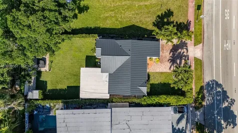 1756 71st Street Miami Beach FL 33141