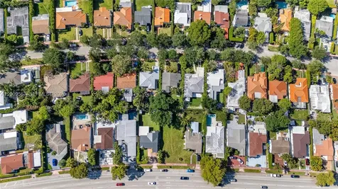 1756 71st Street Miami Beach FL 33141