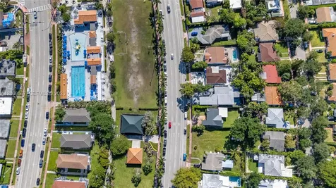 1756 71st Street Miami Beach FL 33141
