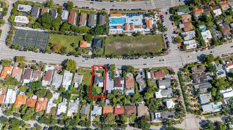 1756 71st Street Miami Beach FL 33141