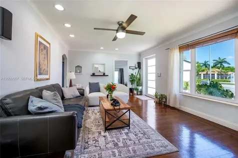 1756 71st Street Miami Beach FL 33141