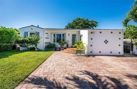 1756 71st Street Miami Beach FL 33141
