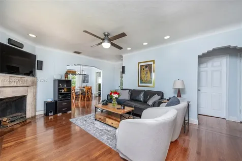 1756 71st Street Miami Beach FL 33141