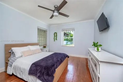 1756 71st Street Miami Beach FL 33141