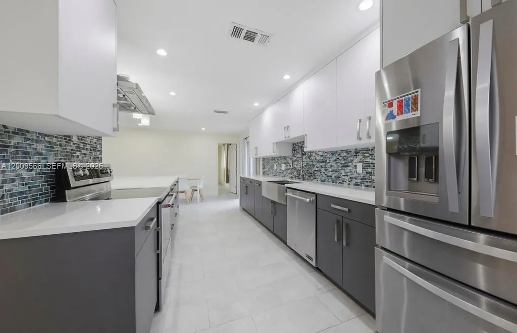 2631 NW 47th Avenue Fort Lauderdale FL 33313