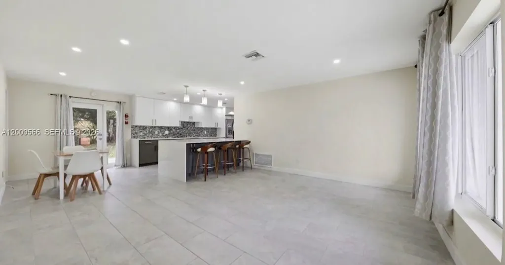 2631 NW 47th Avenue Fort Lauderdale FL 33313