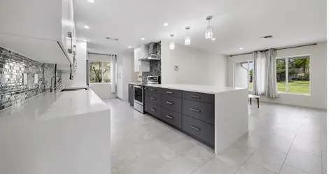 2631 NW 47th Avenue Fort Lauderdale FL 33313
