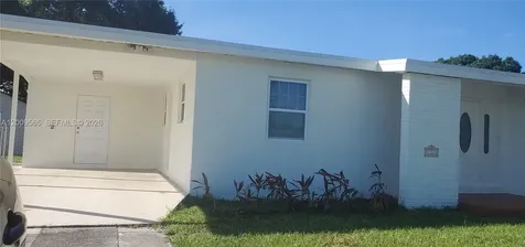 131 SE Serenata Court Port St. Lucie FL 34983