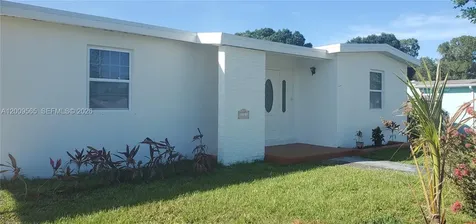 131 SE Serenata Court Port St. Lucie FL 34983
