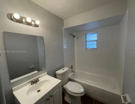 504 Rosland Kissimmee FL 34741